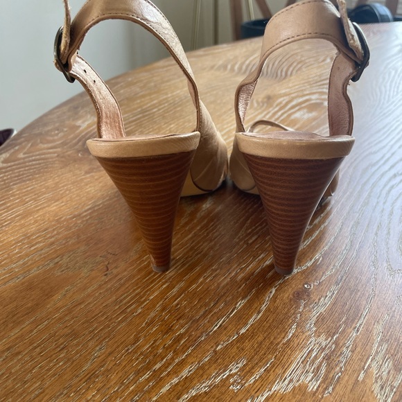 Nine West Taupe Maggieff Heels - Picture 7 of 9
